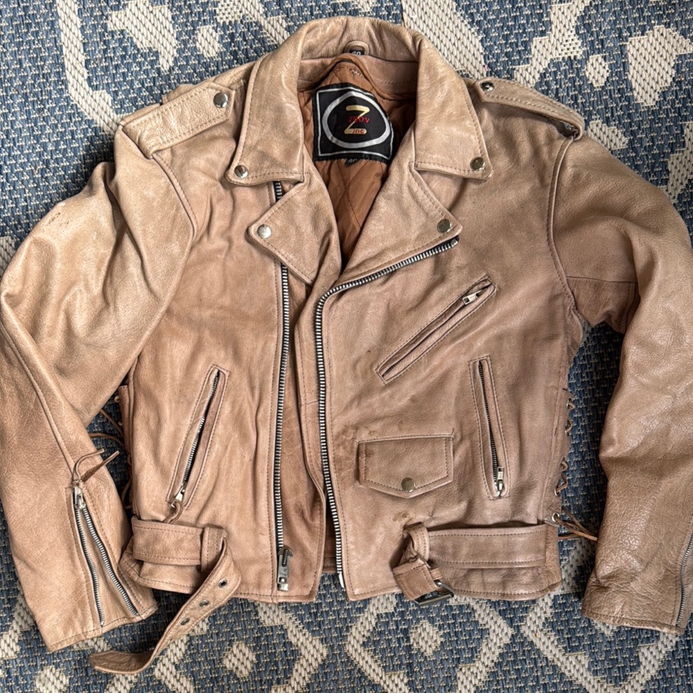 LAST CHANCE* Vintage tan leather jacket